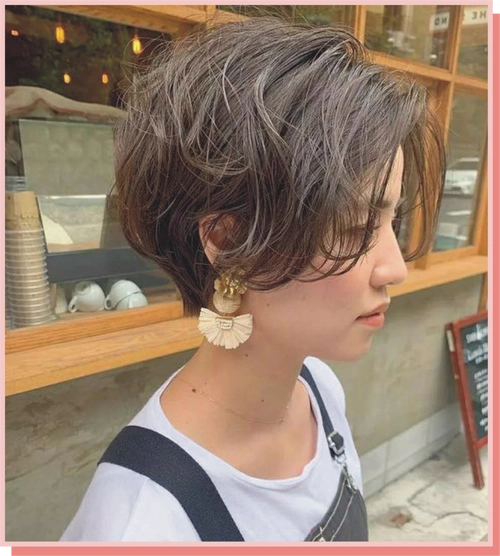 短发烫发会老气?看看这十二这款短发,照着烫每一款都减龄都时尚