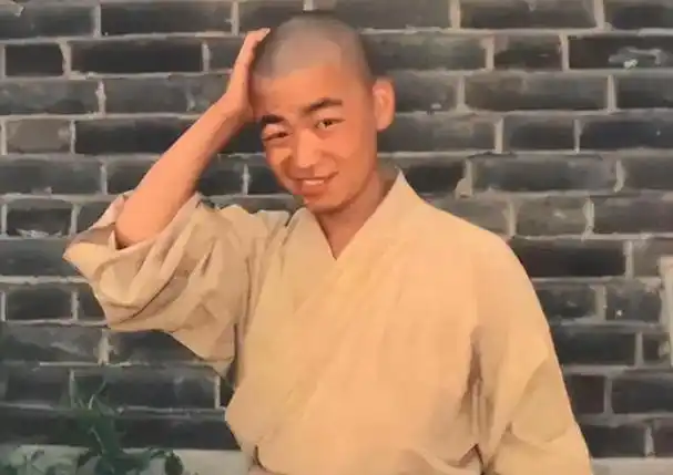 马蓉刚走冯清又来了倒霉的王宝强终究还是摆脱不了女人坑