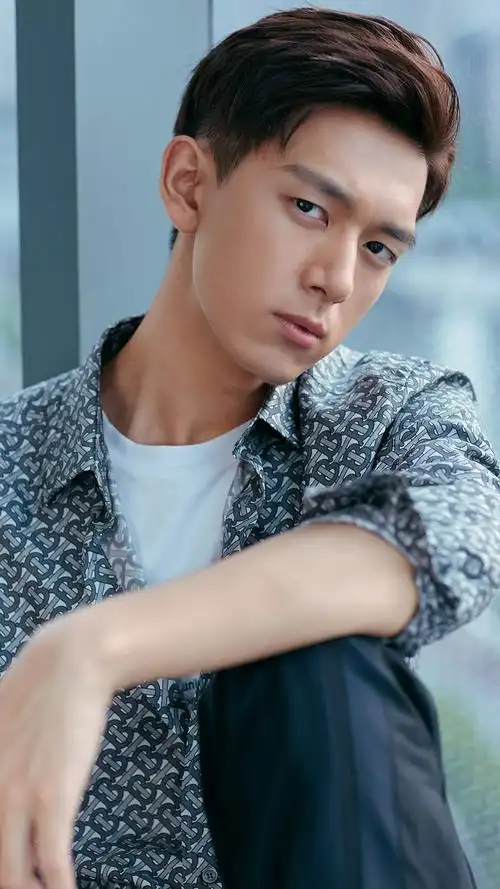 李现冷峻帅气手机壁纸图片,明星,演员,帅哥,帅气,写真,李现,大陆男