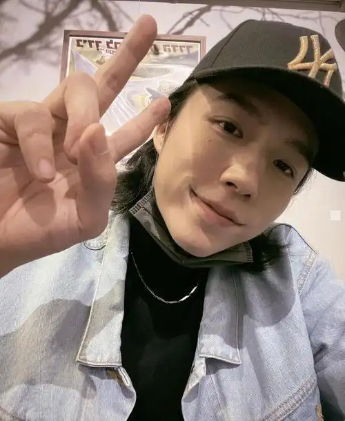 林瑞阳张庭夫妇被查后,前妻儿子林禹首发动态:最开心的一年插图8