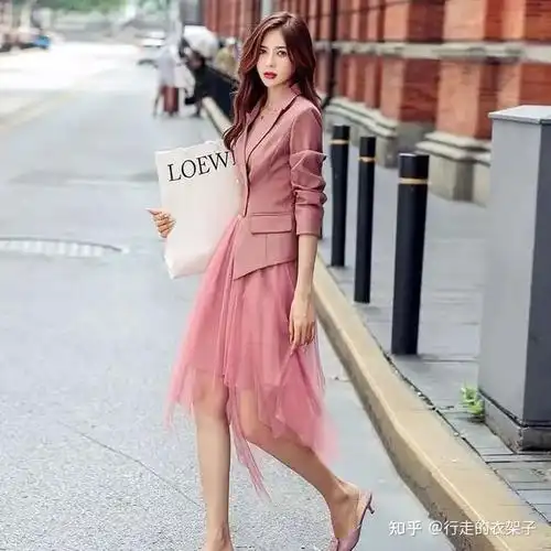 女生必备的小西装到底该怎么穿