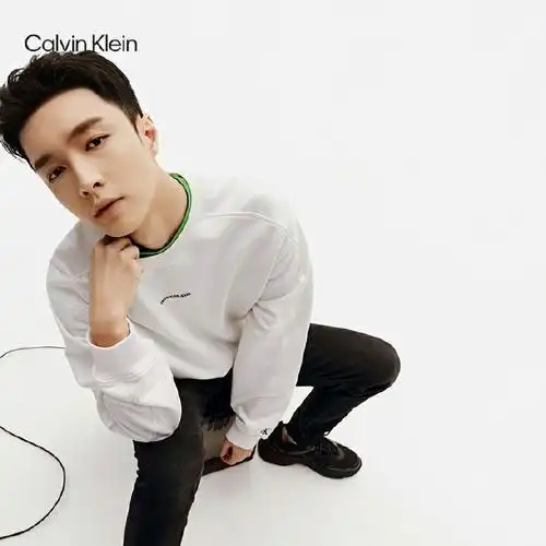 张艺兴ck全球代言人