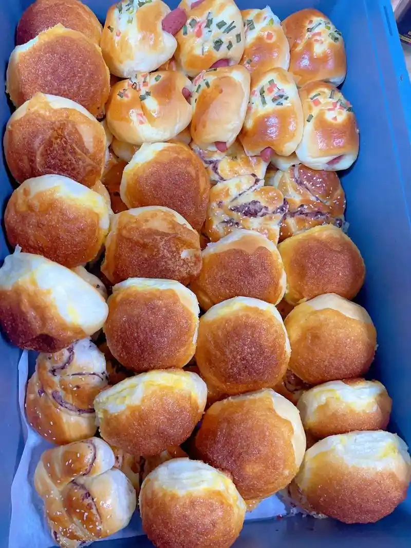 工厂食堂.2012～2023 早餐从以前自己做的包子,馒头  - 抖音