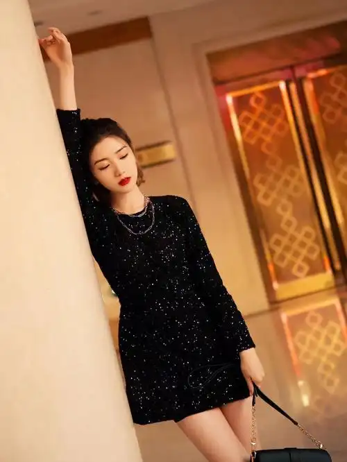 毛晓彤仙女闪亮亮搭配