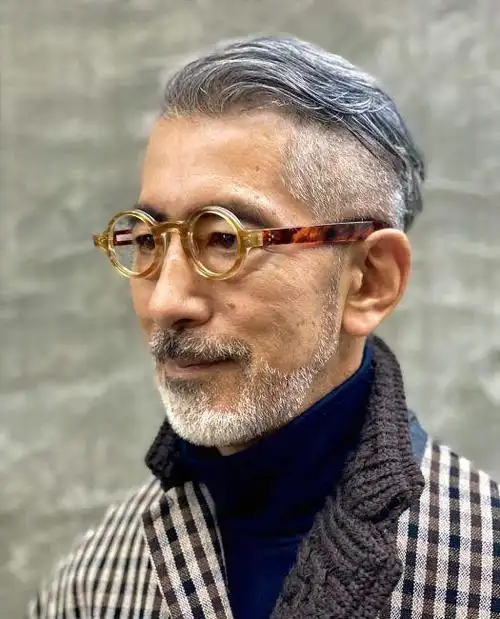 男发别乱剪了,这几种发型帅气精神,白发大叔剪完都能年轻好几岁