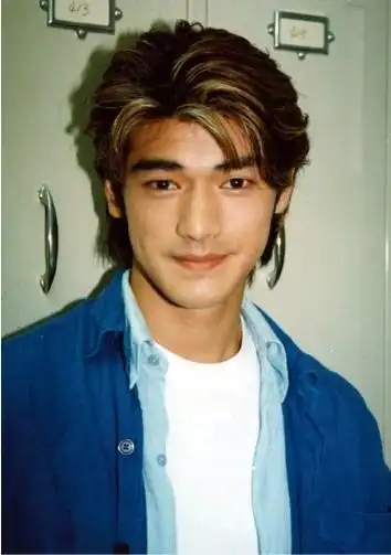 p>金城武(takeshi kaneshiro),1973年10月11日出生于中国台湾省台北