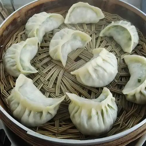 ">韭菜 /a>,配料为 a target="_blank" href="/item/饺子皮/5070052"