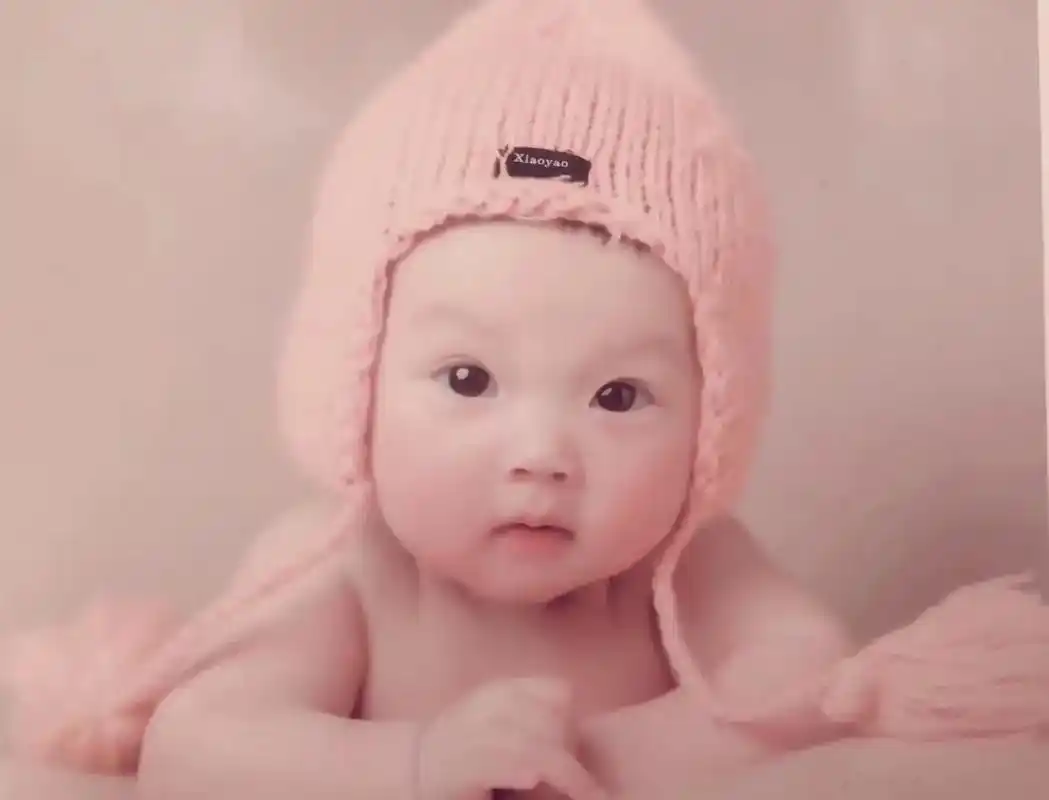 大公主小时候#新生儿摄影 #宝宝写真 #最萌新生儿 - 抖音
