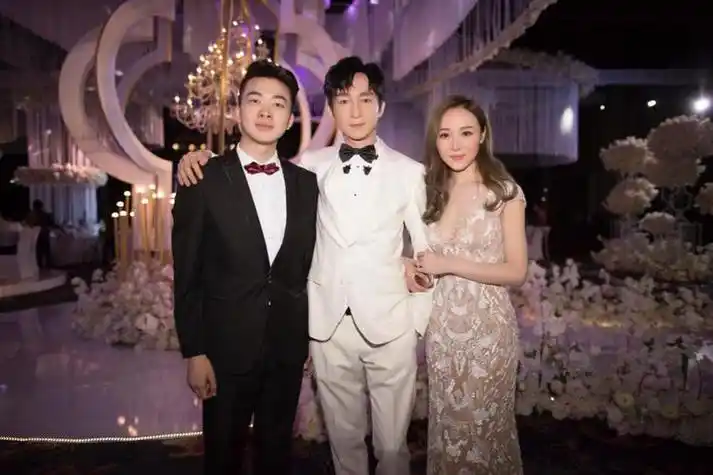 苏可杨洋大婚,杨洋的真正老婆名字(杨洋的老婆 名字)