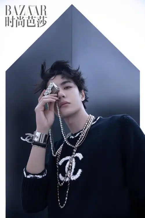 王一博2021时尚芭莎