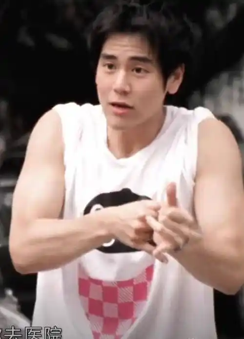 年轻的彭于晏,帅到翻天!