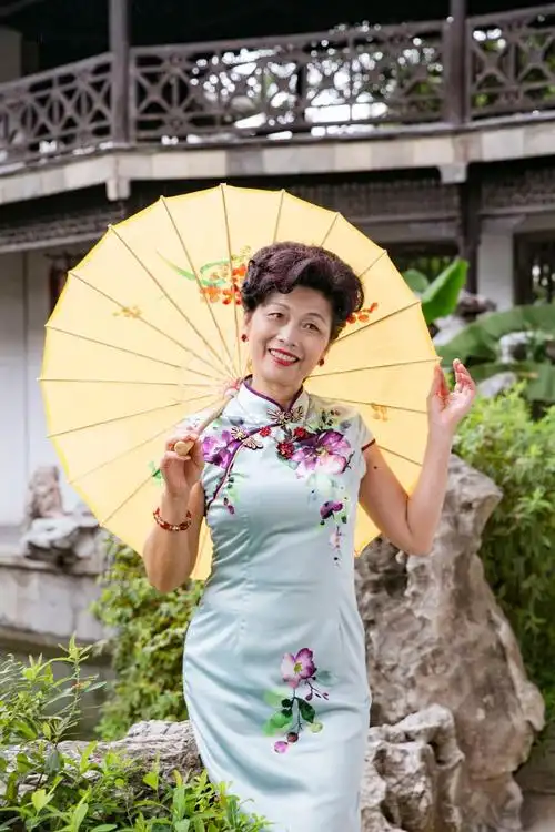 千人旗袍秀亮相何园,一袭锦绣装扮江南梦!