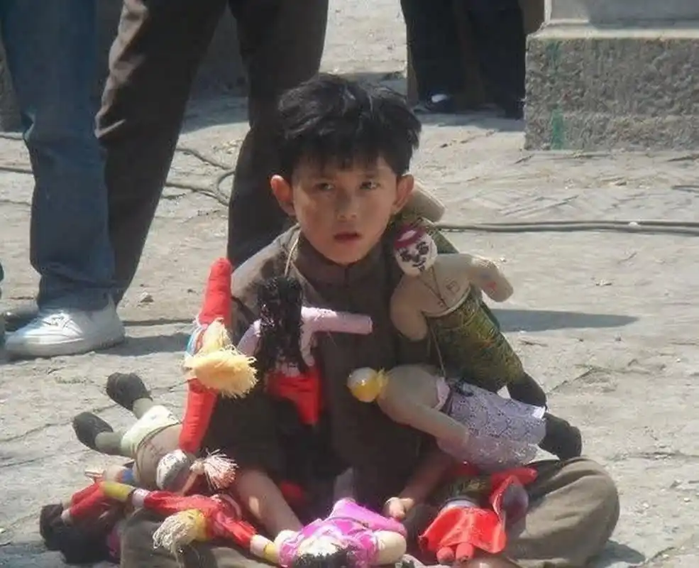 吴磊的这套剧照为什么小时候那么可爱呢?[悲伤]