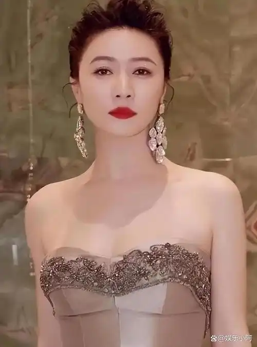 从知名"女明星"到百亿"富豪",田海蓉的风韵犹存,靠的是实力