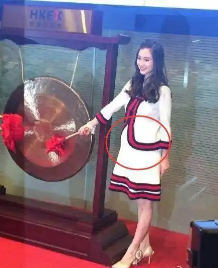 baby最新孕照:孕肚已经撑到胸口了,还是那么美!_考试_微博_照片