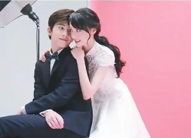 微微一笑很倾城