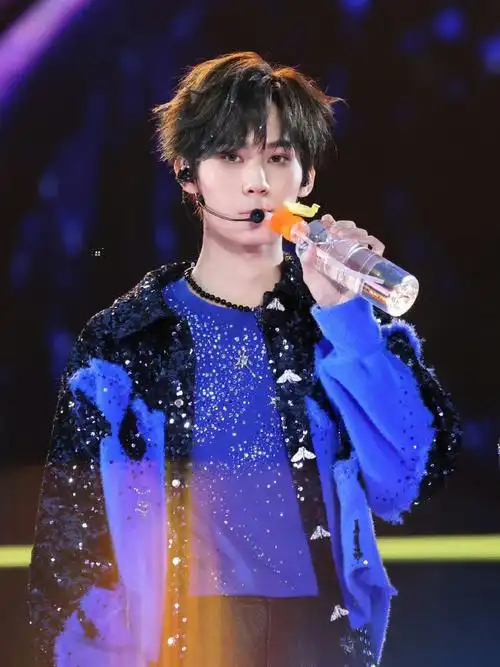 张真源楼间楼演唱会