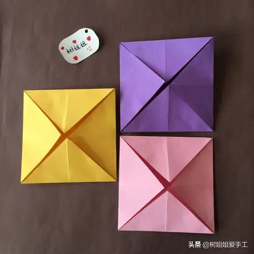 只需要3张纸,就可以折出好看好玩又简单的八角花篮陀螺