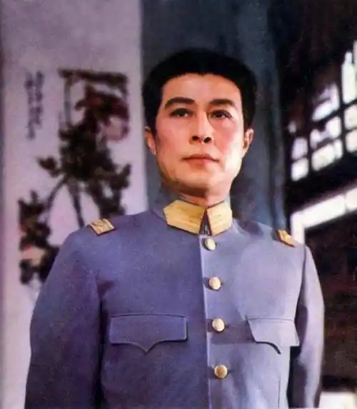 原创88岁王心刚老年真儒雅精神西装搭白衬衫正气干练帅了一辈子