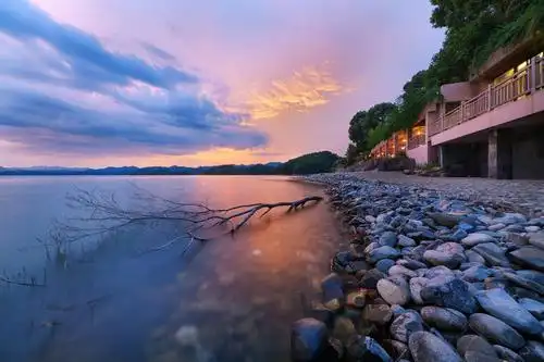 【杭州】399抢原价1088温馨岛致雅艺术酒店休闲度假套