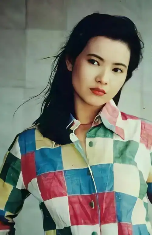 如何评价蓝洁瑛长相? - 知乎