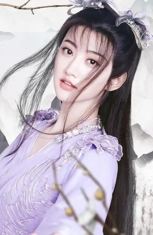 火王景甜的七个造型第三个最妖艳第五个最仙