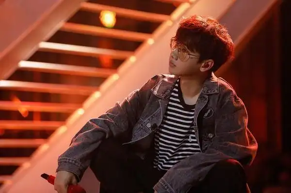 汪苏泷霸气最新图片,汪苏泷小时候的图片-图片大观-奇异网