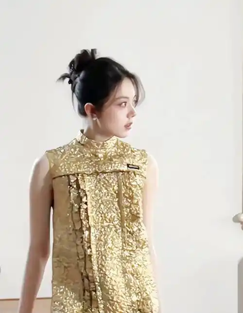 其中既有小哥哥,也有小姐姐,像吴磊,易烊千玺,蒋依依,夏梦,赵今麦,本