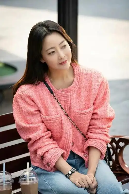 金喜善15张精美的照片