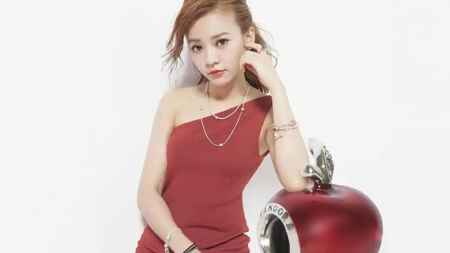 港台明星 陈意涵 明星风尚壁纸