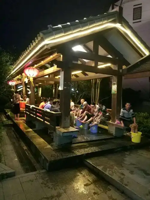 江西宜春温汤镇泡脚,泡温泉.2018年11月25一12月5.
