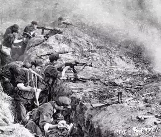 永远无法消失的记忆——对越自卫反击战老照片!