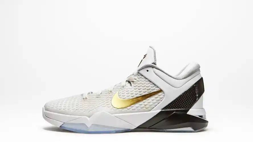 科比1代到12代篮球鞋(低帮崛起,科比完整球鞋历史(下 part 1))