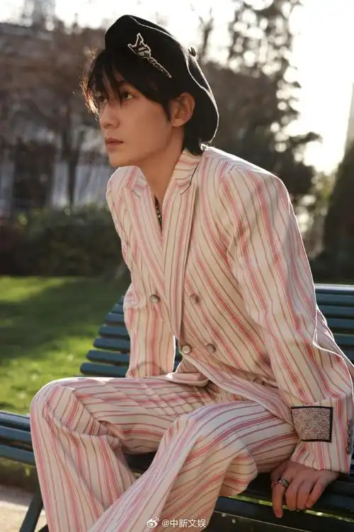 #朱一龙巴黎看秀ootd#