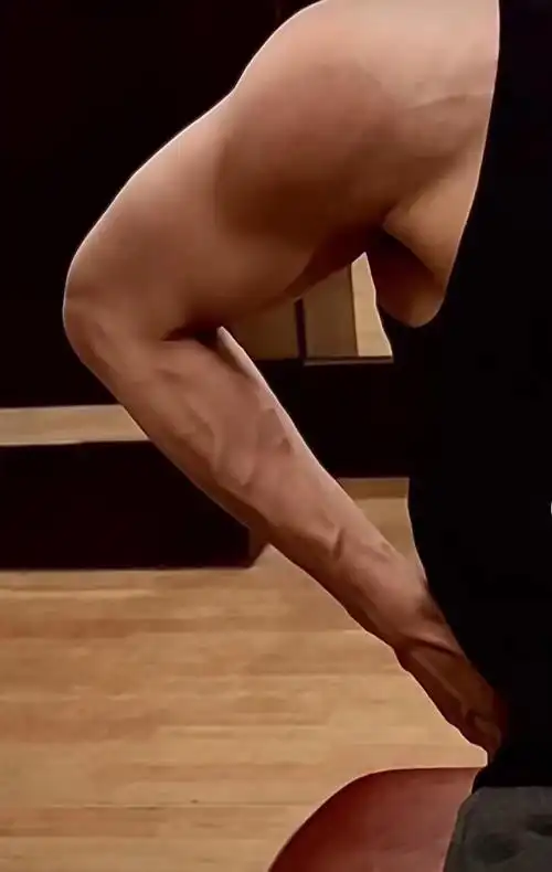 肌肉猛男李汶翰一拳-你认真的吗