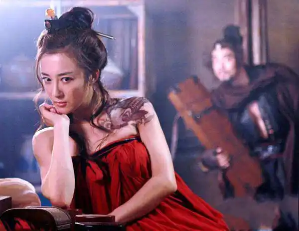 新萧十一郎风四娘扮演者是谁?李依晓个人资料背景照片