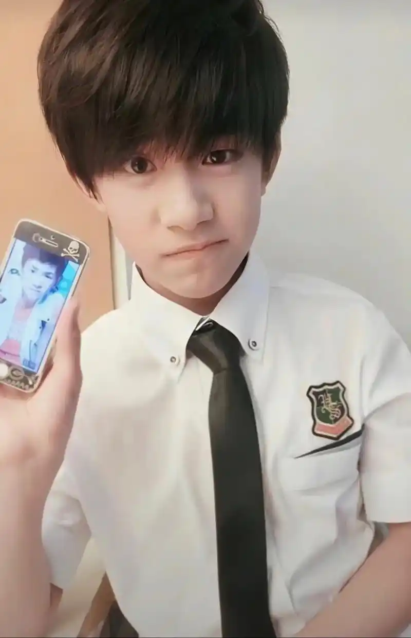 哈哈哈哈哈太可爱了#易烊千玺 - 抖音