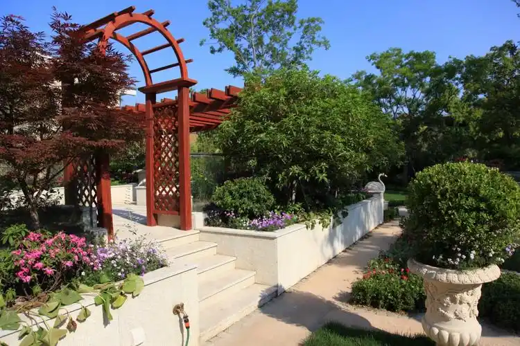 100平私家"花园庭院"设计,打造一个休闲及娱乐的多功能花园