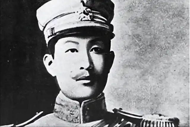 小凤仙晚年患上痴呆症,死前紧攥蔡锷照片,蔡锷后人:自作多情