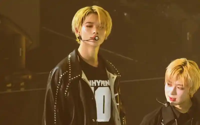 【enhypen niki】2021 enhypen 演唱会 tamed-dash 西村力 ni-ki_哔哩