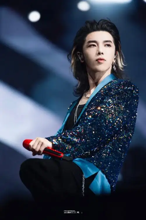 2021华晨宇火星演唱会