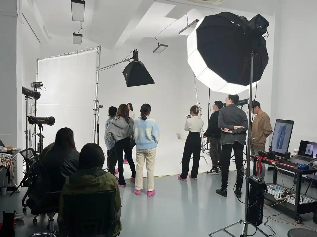 look拍摄花絮现场