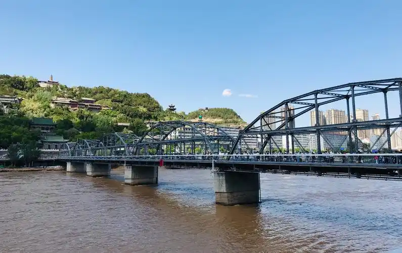 黄河铁桥白塔山 - 美篇