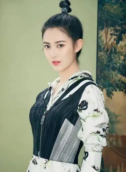 唐嫣|娱乐圈|李易峰|四川省|实力派演员_网易订阅