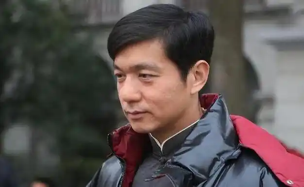 演技一级棒,却几十年不温不火|演员|邢佳栋|王宝强|段奕宏|陈思诚