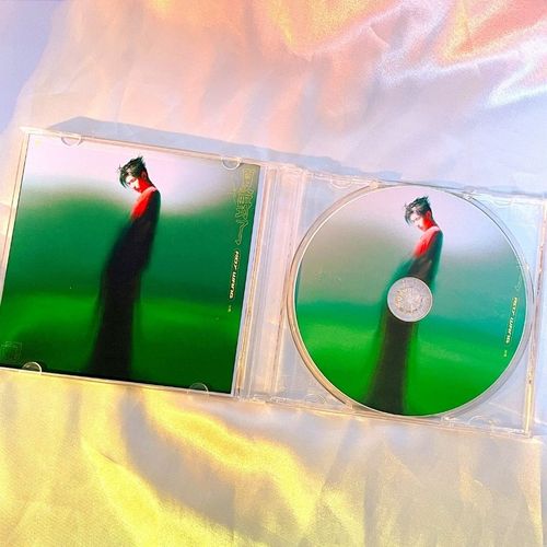 王源 夏野了>专辑实体cd饭制收藏款 可以播放 王源夏野了周边