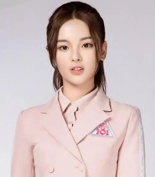 杨超越创造101活动照