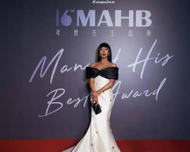 正如吉克隽逸一样,活出真实的自己,才是最重要的.