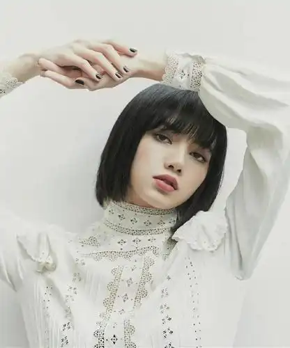 lisa疯狂种草的挂耳染 你的bob可以安排上了