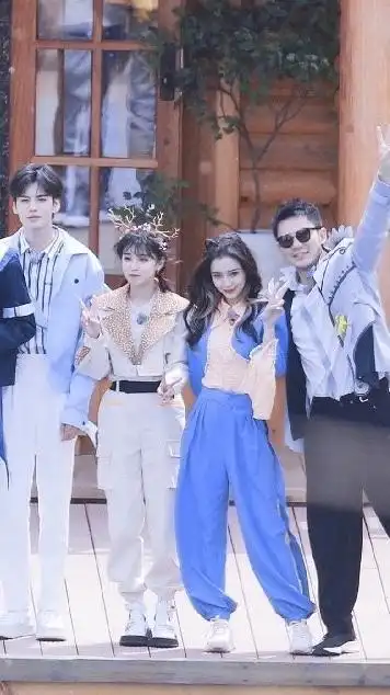 宋雨琦angelababy同框谁赢了